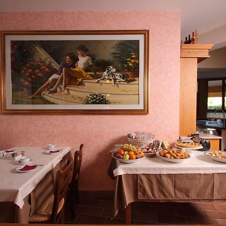 Hotel Ristorante La Bilancia Loreto Aprutino Luaran gambar