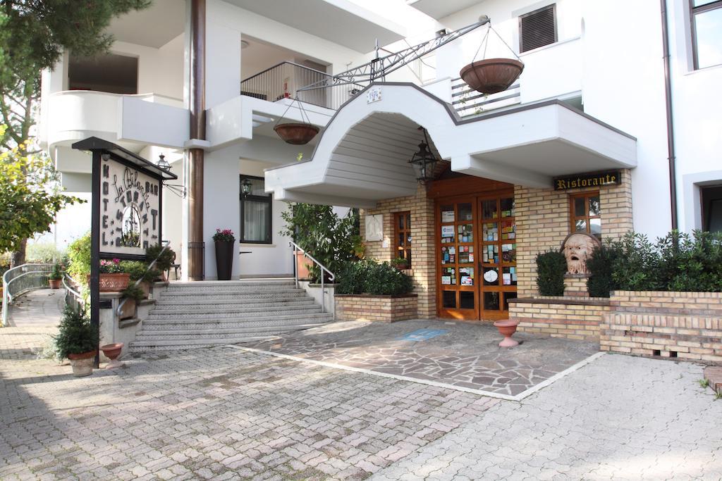 Hotel Ristorante La Bilancia Loreto Aprutino Luaran gambar
